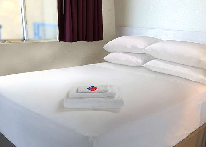 Americas Best Value Inn Story City Habitación foto